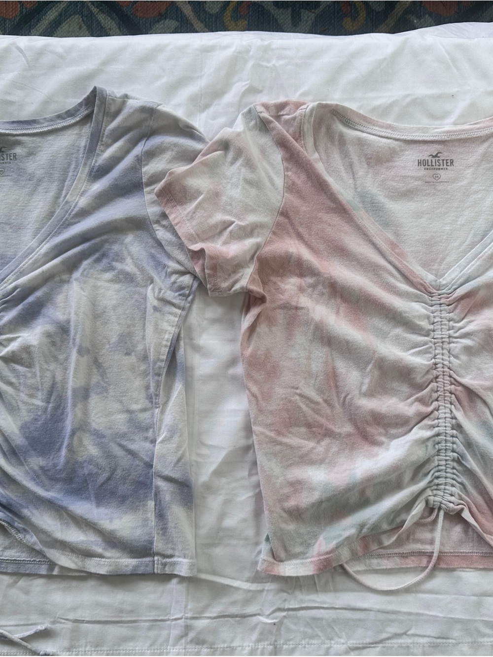 Hollister Women's Ruched V-Neck Tie-Dye T-Shirts- Pastel Pink & Blue Size Medium